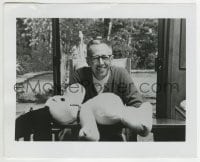 3m236 BOY NAMED CHARLIE BROWN candid 8.25x10 still 1969 creator Charles M. Schulz with plush Snoopy!