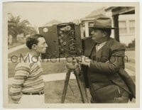 3m249 BUSTER KEATON 8x10.25 still 1930 director Edward Sedgwick shows him the inside of a camera!