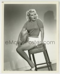 3m292 CLEO MOORE 8x10 still 1950s wonderful full-length sexy c/u on stool showing her assets!