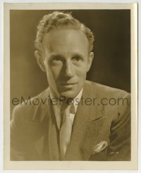 3m595 LESLIE HOWARD 8x10.25 still 1930s great head & shoulders portrait wearing suit & tie!