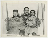 3m669 MEET ME IN ST. LOUIS 8x10.25 still 1944 Judy Garland, Tom Drake & Margaret O'Brien on swing!
