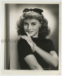 3m762 PAULETTE GODDARD 8.25x10 still 1939 showing off her aquamarine bracelet, Cat and the Canary!