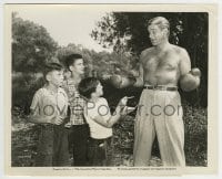 3m894 SWELL GUY candid 8x10 still 1946 young fans get autographs from Sonny Tufts w/ boxing gloves!