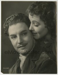 3m432 GHOST GOES WEST English 7.5x9.5 still 1935 best portrait of Robert Donat & Jean Parker!