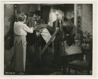 3m584 LADYKILLERS English 8.25x10 still 1955 Alec Guinness & Cecil Parker with Katie Johnson!