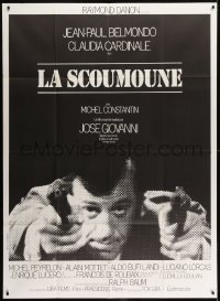 3p736 HIT MAN French 1p 1972 La Scoumoune, great close up of Jean-Paul Belmondo with two guns!