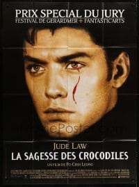 3p982 WISDOM OF CROCODILES French 1p 2000 close up of vampire Jude Law with bleeding eye!