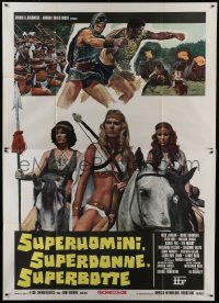 3p505 SUPERSTOOGES VS. THE WONDERWOMEN Italian 2p 1974 great art of wacky heroes & Amazon women!