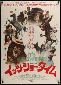 3t628 IT'S SHOWTIME Japanese 1976 Roddy McDowall, Flipper & Lassie, wacky animal images!