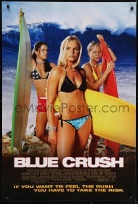 3w129 BLUE CRUSH 1sh 2002 surfers Michelle Rodriguez, Kate Bosworth & Sanoe Lake in bikinis