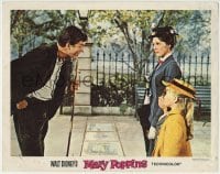3z707 MARY POPPINS LC 1964 Dick Van Dyke looks happily at Julie Andrews & kids, Disney classic!