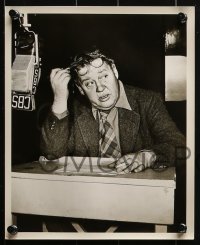 4a698 CHARLES LAUGHTON 4 8x10 stills 1950s close-up radio image and three from The Blue Veil!