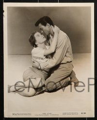 4a669 TWO LOVES 5 8x10 stills 1961 cool images of Shirley MacLaine, Laurence Harvey!