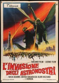 4b312 INVASION OF ASTRO-MONSTER Italian 1p 1970 Toho, cool different art of battling monsters!