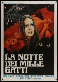 4b372 NIGHT OF A THOUSAND CATS Italian 1p 1975 Anjanette Comer, cool horror art by Luca Crovato!