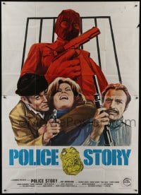 4b106 POLICE STORY Italian 2p 1975 art of Diane Baker, Vic Morrow, Edward Asner & masked gunman!