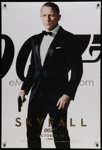 4c869 SKYFALL int'l teaser DS 1sh 2012 Daniel Craig as James Bond over white background, IMAX, rare!