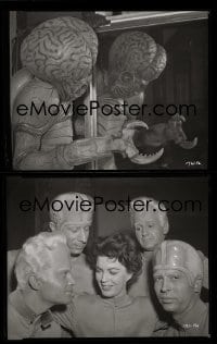 4d069 THIS ISLAND EARTH group of 2 8x10 master negatives 1955 great candids, one w/ Faith Domergue!