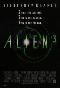 4g031 ALIEN 3 1sh 1992 this time it's hiding in the most terrifying place of all!