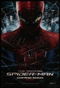 4g043 AMAZING SPIDER-MAN int'l teaser DS 1sh 2012 portrait of Garfield in title role over city!