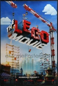 4g537 LEGO MOVIE teaser DS 1sh 2014 cool image of title assembled w/cranes & plastic blocks!