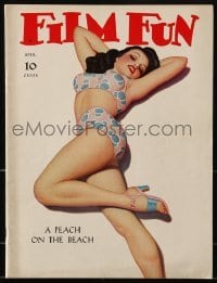 4h675 FILM FUN magazine April 1942 sexy swimsuit pin-up art by Enoch Bolles, A Peach on the Beach!