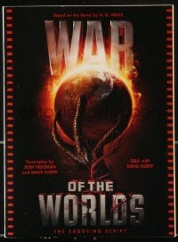 4h644 WAR OF THE WORLDS paperback book 2005 shooting script by Josh Friedman & David Koepp!