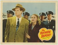 4p097 BLONDE BANDIT LC #5 1949 c/u of Dorothy Patrick & Robert Rockwell with four police officers!
