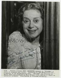4t459 ELSA LANCHESTER signed 7.5x9.75 still 1971 c/u of the veteran actress appearing in Willard!