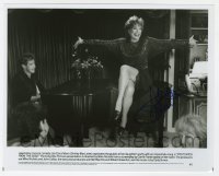 4t625 SHIRLEY MACLAINE signed 8x10 still 1990 sitting on piano in Postcards From the Edge!