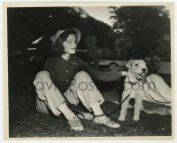 4x242 BRINGING UP BABY candid 8x10 still 1938 Katharine Hepburn, Cary Grant & Asta taking a break!