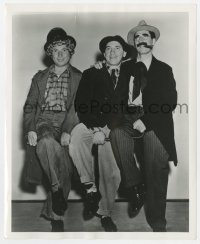 4x414 GO WEST 8.25x10 still 1940 portrait of the three mad Marx Brothers, Groucho, Chico & Harpo!
