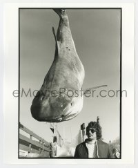 4x065 JAWS deluxe candid 8x10 file photo 1975 Steven Spielberg in sunglasses under shark by Goldman!