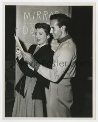 4x543 KEY TO THE CITY candid deluxe 8x10 still 1950 Loretta Young visited by Ricardo Montalban!