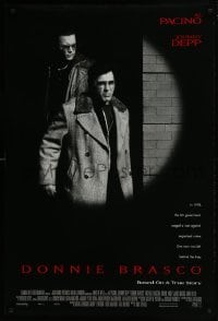 4z302 DONNIE BRASCO DS 1sh 1997 Al Pacino is betrayed by undercover cop Johnny Depp!