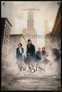 4z335 FANTASTIC BEASTS & WHERE TO FIND THEM DS 1sh 2016 Yates, J.K. Rowling, Ezra Miller!
