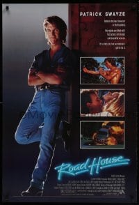 4z744 ROAD HOUSE 1sh 1989 full-length Patrick Swayze is the best bouncer in the business!