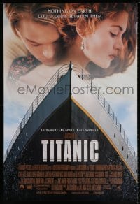 4z901 TITANIC DS 1sh 1997 Leonardo DiCaprio, Kate Winslet, directed by James Cameron!