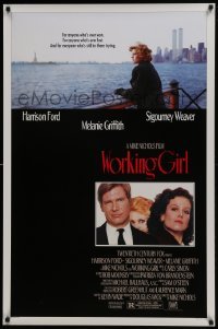4z989 WORKING GIRL studio style 1sh 1988 Harrison Ford, Melanie Griffith & Sigourney Weaver, NYC!