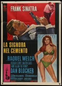 5a836 LADY IN CEMENT Italian 1p 1968 different art of Frank Sinatra with gun & sexy Raquel Welch!