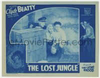 5b781 LOST JUNGLE chapter 8 LC 1934 Clyde Beatty & others hide behind packing crate, Lion's Brood!