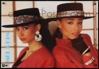 5g368 MEL & KIM 25x35 English commercial poster 1987 close-up of the British singing duo!