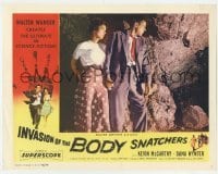 5h500 INVASION OF THE BODY SNATCHERS LC 1956 scared Kevin McCarthy & Dana Wynter outside cave!