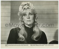 5m860 GREAT BANK ROBBERY deluxe 11x13.25 still 1969 c/u of sexy Kim Novak putting on a pure act!