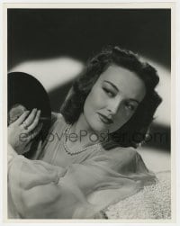 5m894 KARIN BOOTH deluxe 10.25x13 still 1947 portrait holding record by Clarence Sinclair Bull!