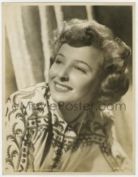 5m901 LARAINE DAY deluxe 10x13 still 1940s smiling MGM studio portrait of the pretty actress!