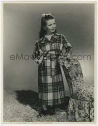 5m909 MARGARET O'BRIEN deluxe 10x12.75 still 1944 modeling a complete new wardrobe for young misses!
