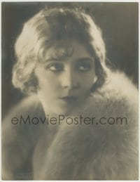5m985 VILMA BANKY deluxe 10.5x13.5 still 1920s glamorous close up in fur coat by Melbourne Spurr!