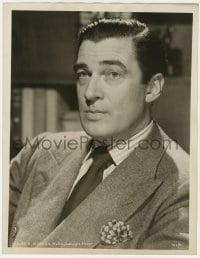 5m989 WALTER PIDGEON deluxe 10x13 still 1940s great MGM studio portrait wearing suit & tie!