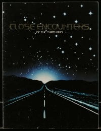 5m640 CLOSE ENCOUNTERS OF THE THIRD KIND souvenir program book 1977 Steven Spielberg sci-fi classic!
